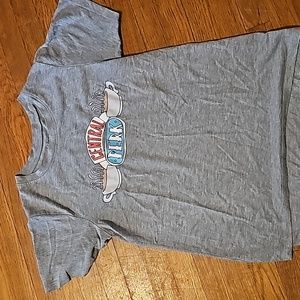 Friends tee